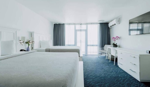 Lux Oceanview Studio w/2 QueenBeds Isla Verde