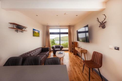 Luxurious One Bedroom House by Fairy Pools