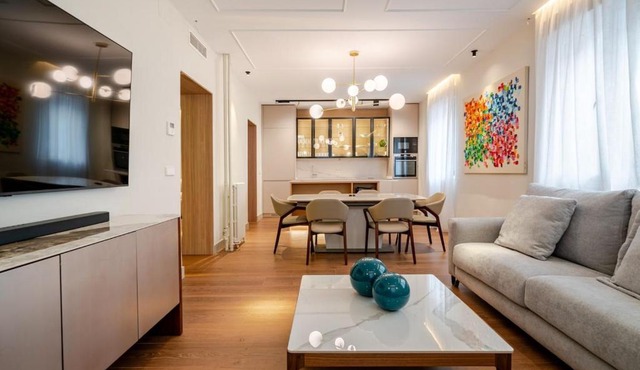 Luxury & Exclusive Apartment Salamanca 10 pax