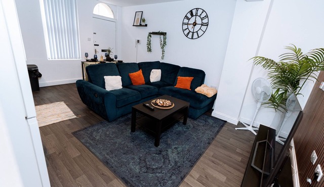 Modern 3BR Apartment/Near Utilita Arena/Bullring/Grand Central/Free Parking