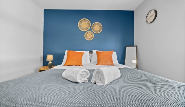 Modern 3BR - City Centre - Spacious Living