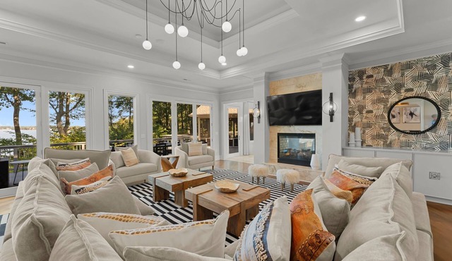 Modern Masterpiece by AvantStay | Waterfront + Private Dock