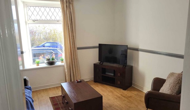 Modernised 3 bedroom 2 bathroom home ideal for business or pleasure