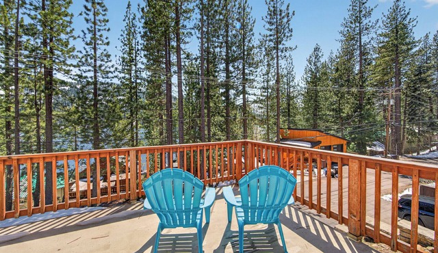 Monthly Lease - Donner Lake View Chalet by Tahoe Getaways - 4BR w/EV Charger + Walk to Lake!