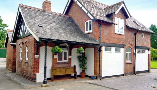 Morton Grange Coach House - E5557