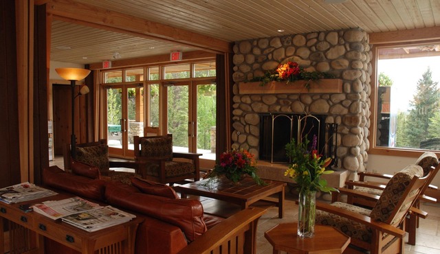 Mountain Getaway | Great Location/Hot Pools Access