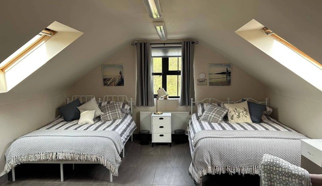 Omagh Studio b&b with Continental Breakfast Inc