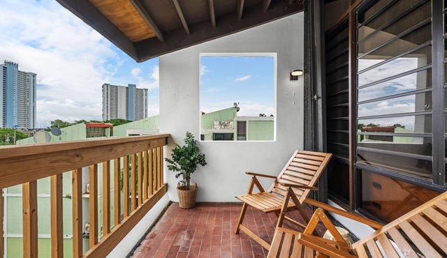 Otium Ideal Marina Getaway Balcony Parking