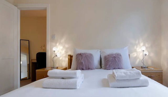 Pass the Keys | Modern and Spacious Terrace in Central Cambridge