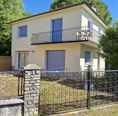 Pearly Maison Central Ruffec