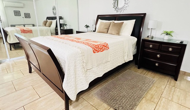Perfectly Located Charming Apartment Near Beaches, Premium Outlets & Restaurants