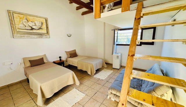 Playa dén Bossa Apartment