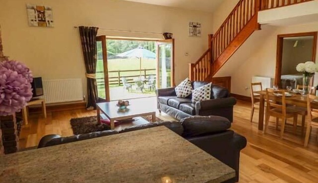 Poppy Cottage
