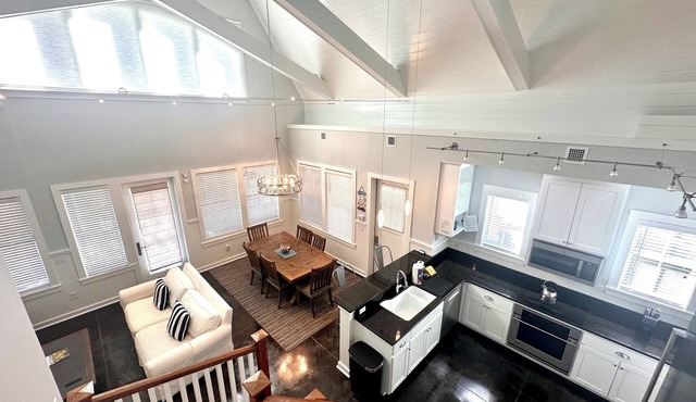 PRISTINE RENOVATED Watersound Beach Cottage PRIVATE BEACH ACCESS & GOLF CART