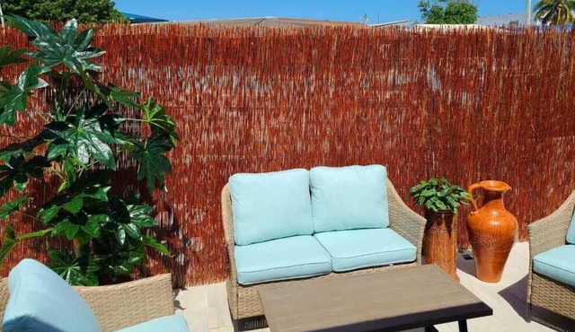 Pvt inground pool-5 bdrms 3.5 baths home-close to all!