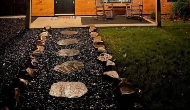 Relaxing Mountain Getaway along the river!