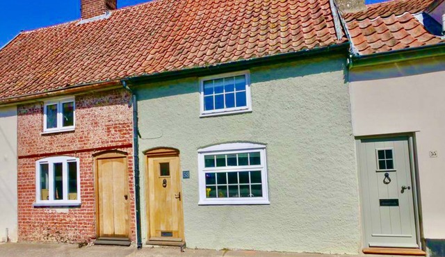 Romantic* Castle on the Hill Cottage *Framlingham