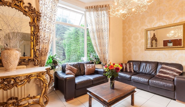 Roseview Alexandra Palace Hotel