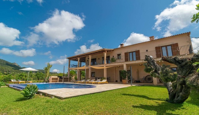 S'albarcoquer - Villa With Private Pool In S'horta