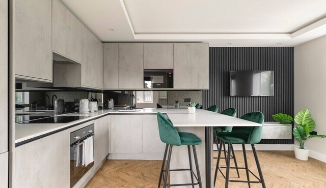 Skyvillion -1Bed Apartment Cockfosters Near Alexandra Palace