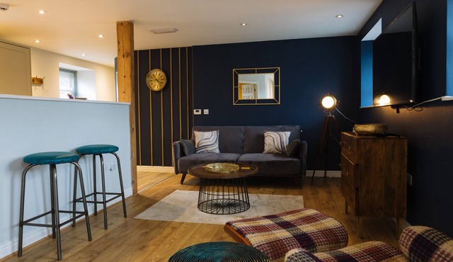 Snowdon Studio Apartment