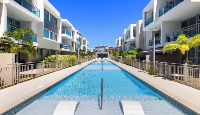 Solemare suite with pool & wifi