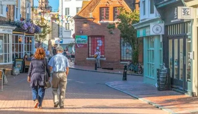 Spacious 1-bed - Coolest Neighbourhood in Brighton