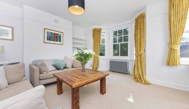 Spacious 3BDR On The Southbank With Balcony