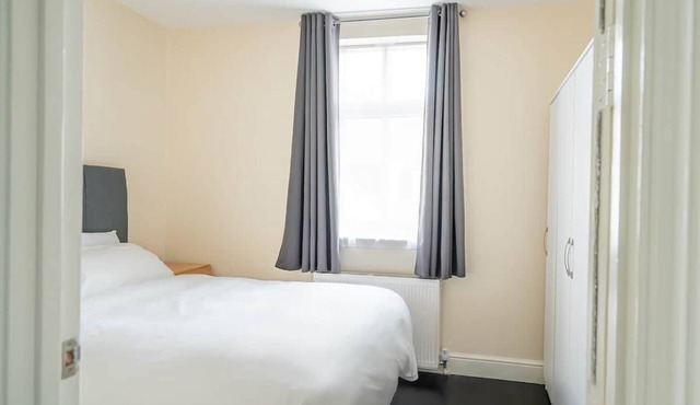 Spacious Flat Near to Barnet Hospital