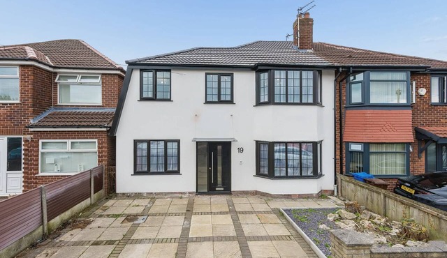 Spacious Modern home in Whitefield