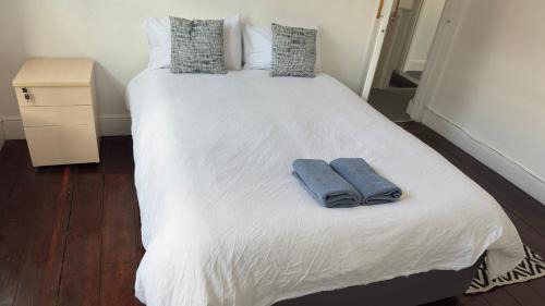 Spacious room 3