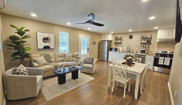 Steps from Belton Lake - Cozy & Private - Unit 3