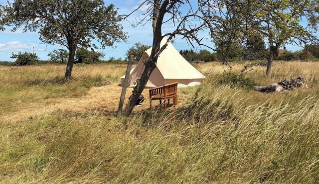Stunning Bell tent, The cosmic crisp. Set in the Somerset countryside