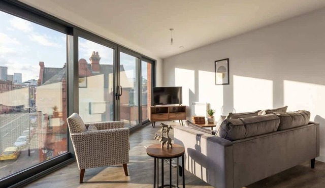 Stylish 2 Bed Apartment in Central Birmingham