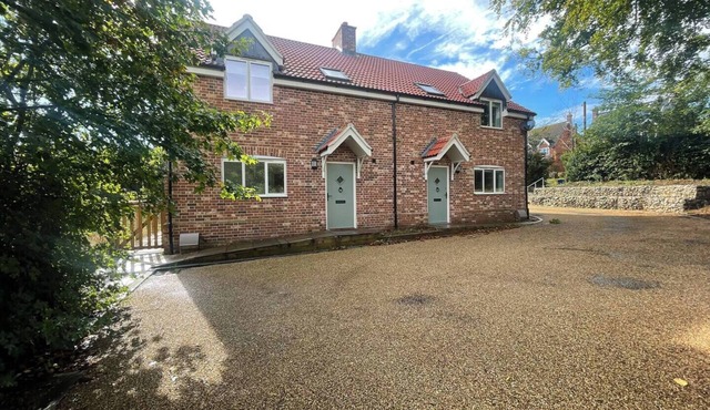 Suffolk Contractor Getaway Fast WiFi + Free Parking