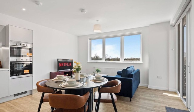 Thamesview | Heathrow | 2 Bed