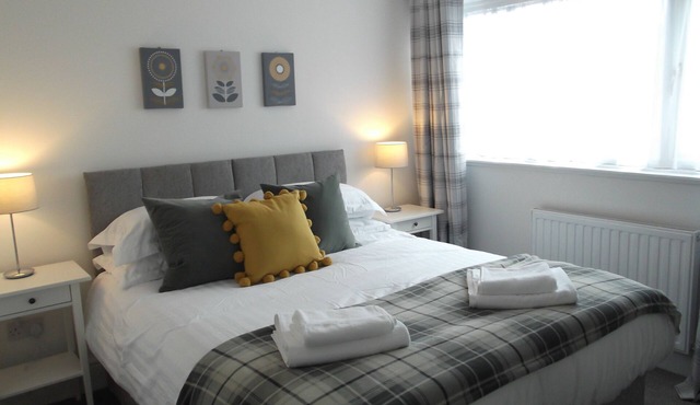 The Berwick - Stylish 3 Bed House 5 mins from NEC Genting & BHX
