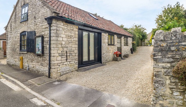 THE FORGE, romantic in Farmborough