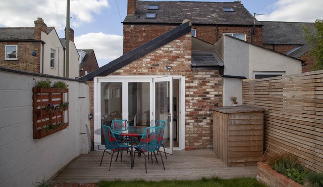 The Old Post Office - Bright & Modern 4bdr Townhouse With Private Garden
