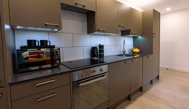 Two bedroom Central Apartment - ground floor