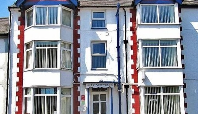 Ty Newydd B&B