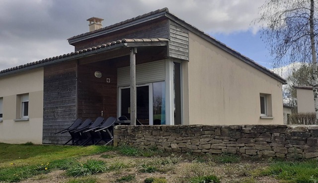 Veronica Gîte 6 pers. - Pond view - Indoor pool & free fishing for under-12s