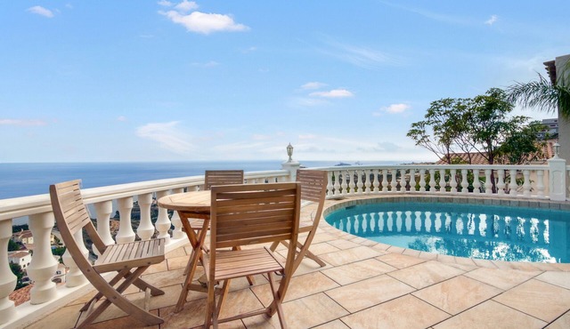 Villa 'Costa Blanca' with Sea View, Wi-Fi and Air Conditioning