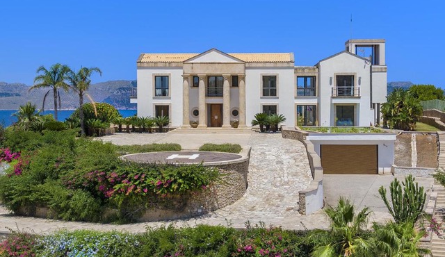 Villa Los Biutres