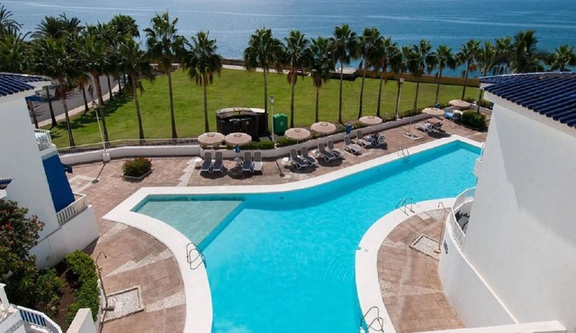 Villa with shared pool Pasito Villas I