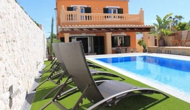 Villas2meet Es Tamarell