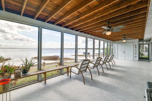 Water Access and Beach Area Crooked Lake Escape