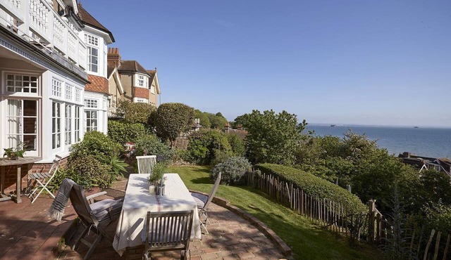 West Ingle Large Edwardian Home Overlooking Seagrove Bay