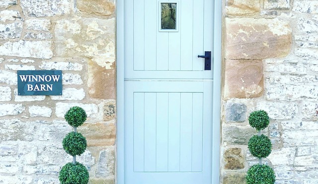 WINNOW BARN - beautiful accommodation for 8 guests with 4 en-suite bedrooms.