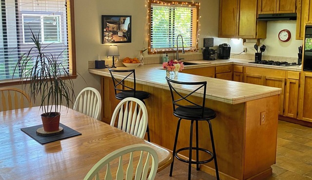WOW A Slice of Heaven GetAway 3 beds